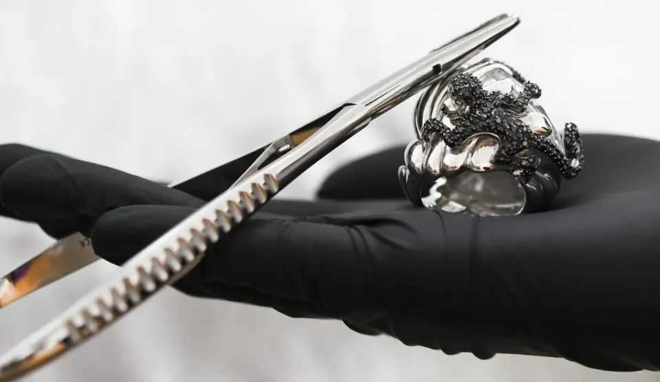 przygotowania do korony w studio stomatologii estetycznej