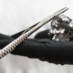 Kolczyk w języku, wardze, wędzidełku – zagrożenia, ryzyko, powikłania   Studio Stomatologii Estetycznej